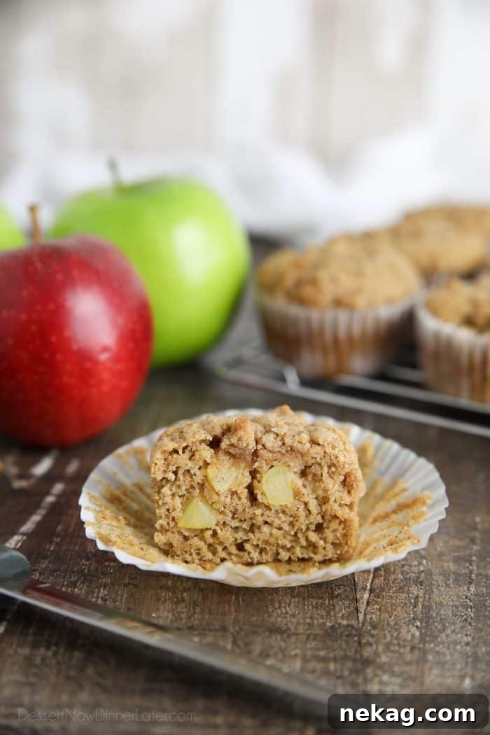 Homemade Apple Cinnamon Muffins Recipe for Fall Baking 5 Chunks of fresh apples, plus applesauce, makes these apple cinnamon muffins fruity and delicious.
