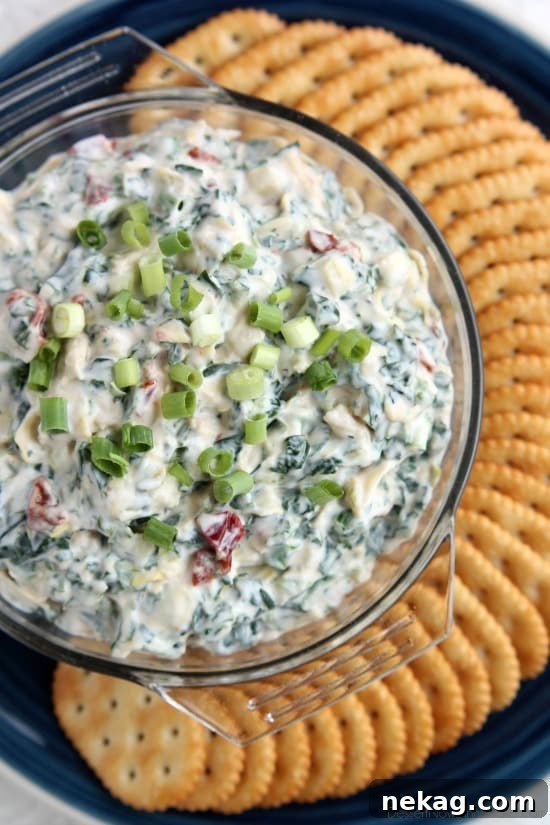 MIRACLE WHIP Creamy Spinach & Artichoke Dip