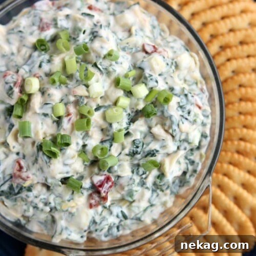 MIRACLE WHIP Creamy Spinach & Artichoke Dip