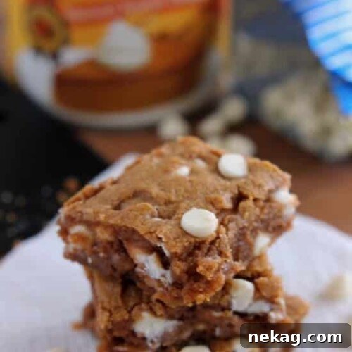 Pumpkin White Chocolate Blondies Recipe — Fall Dessert Bars 5 Pumpkin White Chocolate Chip Blondies from DessertNowDinnerLater.com